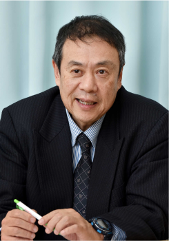 小阪嘉之氏